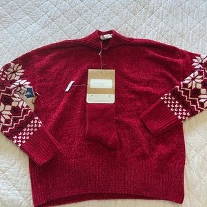 Christian Siriano Holiday Sweater and Sock Set